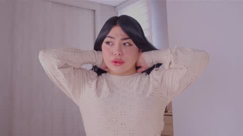 Alejandra suescun online show from February 2025 05:03:02 PM