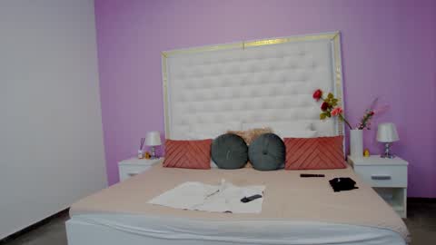 Lena Paul online show from February 2025 11:11:02 AM