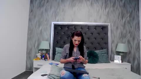 Lisa online show from January 2025 07:00:01 PM