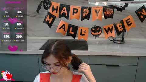 Viola online show from November 2025 04:33:02 AM