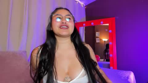 Ivy 3 online show from February 2026 07:35:01 PM