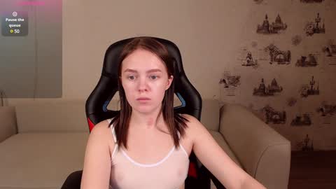 Snapshot of _little_sunshine_ chatting on January 2025 05:19:02 AM  My name is lina Lush is activePrivate is Open online show from January 2025 05:19:02 AM
