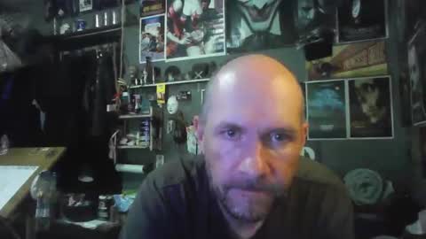 That guy online show from April 2026 06:37:01 PM