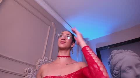  Luna  online show from January 2025 02:33:02 PM