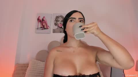 Snapshot of _luuciana_ chatting on June 2026 04:33:02 AM _luuciana_ online show from June 2026 04:33:02 AM