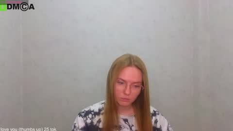 Snapshot of _lysafeta_ chatting on June 2026 04:33:01 PM Welcome guys Pleasure to see you all here My name is Lysafeta and MichaelaTip menu is active Private is open online show from June 2026 04:33:01 PM