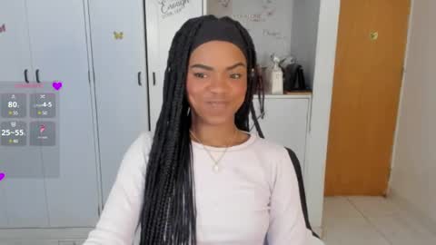 Snapshot of _marcela_22 chatting on May 2026 05:48:02 AM MARCELA online show from May 2026 05:48:02 AM