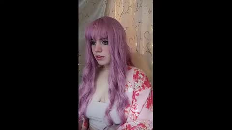 Kira online show from January 2025 11:43:02 AM