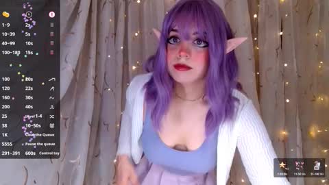 Kira online show from December 2025 08:08:01 AM