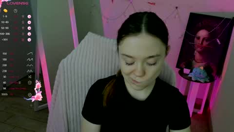 Snapshot of _margoqueen_ chatting on February 2025 10:37:02 AM Margo online show from February 2025 10:37:02 AM