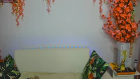 Snapshot of _mari_so chatting on July 2026 11:06:02 AM Scarlett online show from July 2026 11:06:02 AM