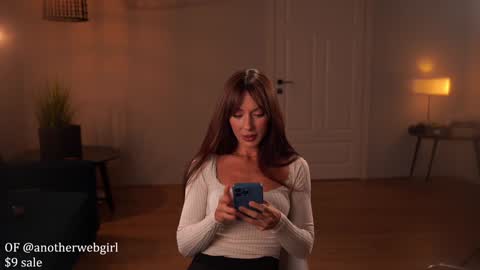 Snapshot of _mariarty_ chatting on October 2025 05:45:02 PM Marie - -25 discount online show from October 2025 05:45:02 PM