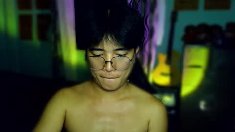 MAX Dont forget to follow online show from December 2025 02:57:02 PM