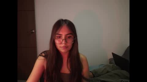 Snapshot of _maxxx1_ chatting on May 2026 12:30:02 AM max and abby online show from May 2026 12:30:02 AM