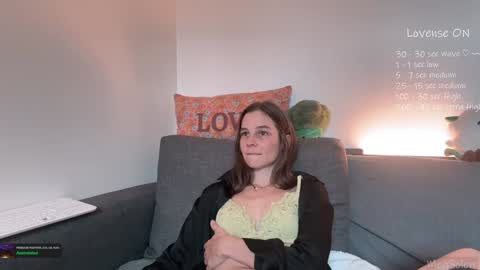 Meg online show from November 2025 08:15:01 AM