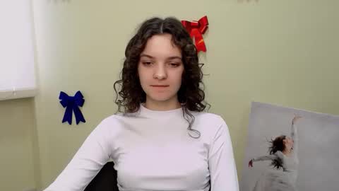 Susie online show from February 2025 09:55:02 AM