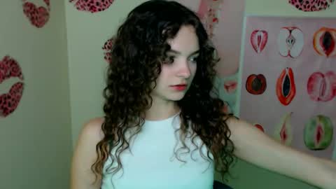 Susie online show from October 2025 12:14:02 PM