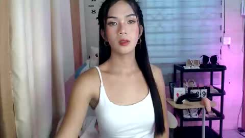 Melly online show from March 2026 09:09:02 AM