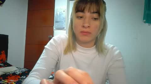 Mia-foster online show from April 2026 02:53:01 AM