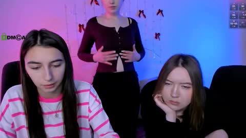 Snapshot of _mila_fire chatting on January 2026 10:20:01 AM your Mila online show from January 2026 10:20:01 AM