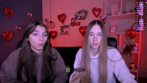 Snapshot of _mila_fire chatting on February 2026 09:37:02 AM your Mila online show from February 2026 09:37:02 AM