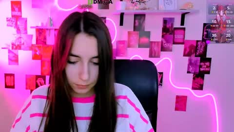 Snapshot of _mila_fire chatting on April 2026 08:53:01 AM your Mila online show from April 2026 08:53:01 AM
