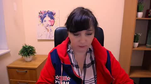 Snapshot of _miranda_sun chatting on January 2025 10:53:02 AM Miranda online show from January 2025 10:53:02 AM