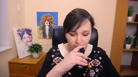 Snapshot of _miranda_sun chatting on February 2025 10:49:01 AM Miranda online show from February 2025 10:49:01 AM