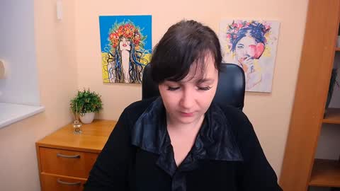 Snapshot of _miranda_sun chatting on March 2025 12:23:01 PM Miranda online show from March 2025 12:23:01 PM