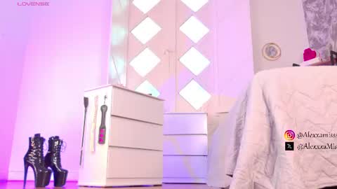 _miss_alexxxa online show from August 2026 07:34:02 PM