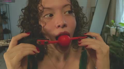 Snapshot of _missmariaa_ chatting on May 2026 07:53:02 PM Mara Independent model online show from May 2026 07:53:02 PM