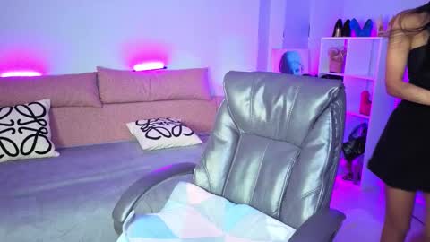  MIURA  online show from November 2025 01:16:01 AM