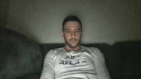 _mokevil_ online show from May 2026 10:48:02 PM