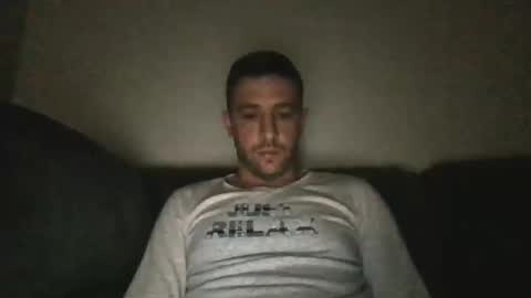 _mokevil_ online show from May 2026 09:53:01 PM