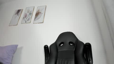 Snapshot of _molly_rosse_ chatting on June 2026 11:53:01 AM _molly_rosse_ online show from June 2026 11:53:01 AM