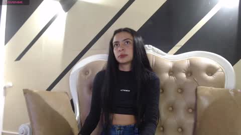 Snapshot of _mollyy chatting on January 2025 12:20:01 AM Molly online show from January 2025 12:20:01 AM