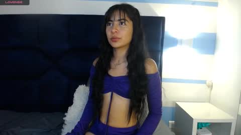 Snapshot of _mollyy chatting on February 2025 10:03:02 PM Molly online show from February 2025 10:03:02 PM