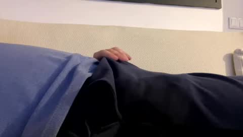 _muestroverga online show from March 2026 10:27:02 PM