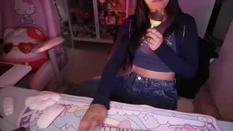 Snapshot of _nathaila_ chatting on April 2026 12:05:01 AM _nathaila_ online show from April 2026 12:05:01 AM
