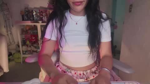 Snapshot of _nathaila_ chatting on April 2026 11:40:02 PM _nathaila_ online show from April 2026 11:40:02 PM