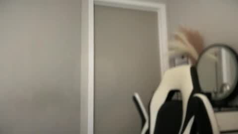 Snapshot of _natycutei19 chatting on February 2026 11:19:01 PM naty19 online show from February 2026 11:19:01 PM