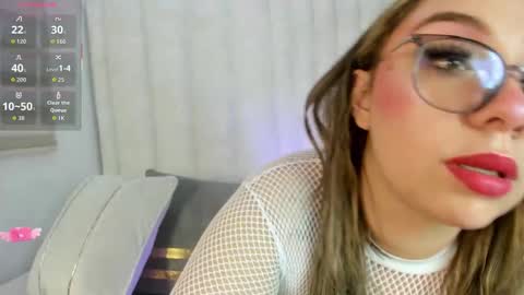 Niole online show from February 2026 06:48:02 AM