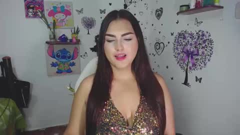 Nina  online show from November 2025 05:34:02 PM