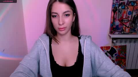 Olivia online show from May 2026 11:12:03 PM