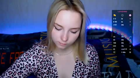 Snapshot of _pando4ka_ chatting on April 2026 07:08:02 PM pando4ka online show from April 2026 07:08:02 PM