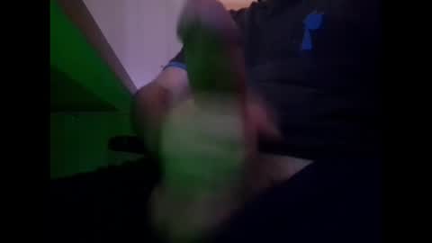 Snapshot of _pc_x chatting on April 2026 08:07:02 PM PC online show from April 2026 08:07:02 PM