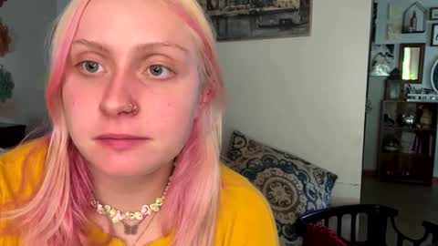 Snapshot of _peaceoutgirlscout_ chatting on September 2025 08:58:02 PM _peaceoutgirlscout_ online show from September 2025 08:58:02 PM