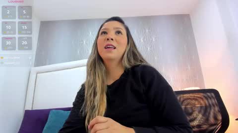 Snapshot of _peach1_ chatting on March 2026 02:01:02 PM peach1 online show from March 2026 02:01:02 PM