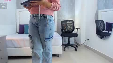 Snapshot of _peach1_ chatting on June 2026 11:07:01 AM peach1 online show from June 2026 11:07:01 AM