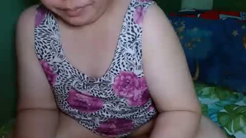 Snapshot of _pinayglamourbum_143xxx_ chatting on February 2026 08:19:02 AM Pinaylovelybum online show from February 2026 08:19:02 AM
